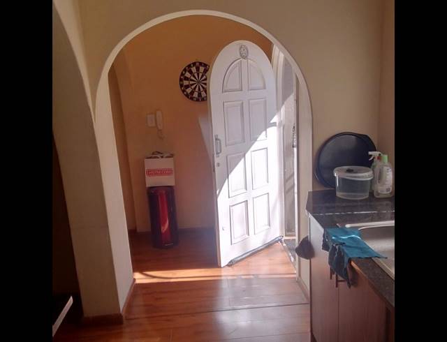 1 BEDROOM PROPERTY TO RENT IN KENSINGTON